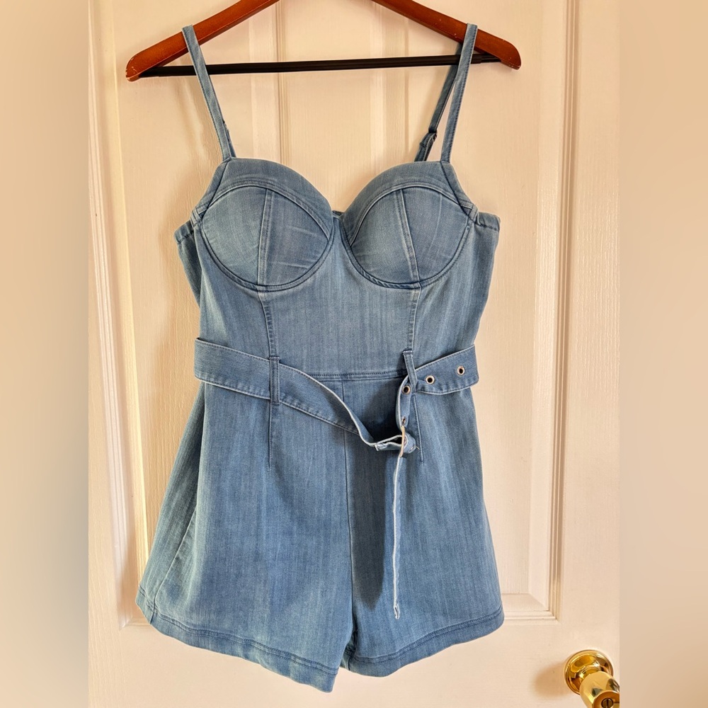 EUC- Haute Monde Jean Romper with stretch, super cute and flattering, wore once